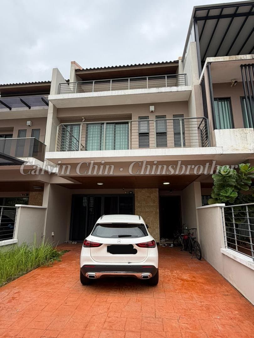 3 Storey Superlink, Tiara Hills, Cheras